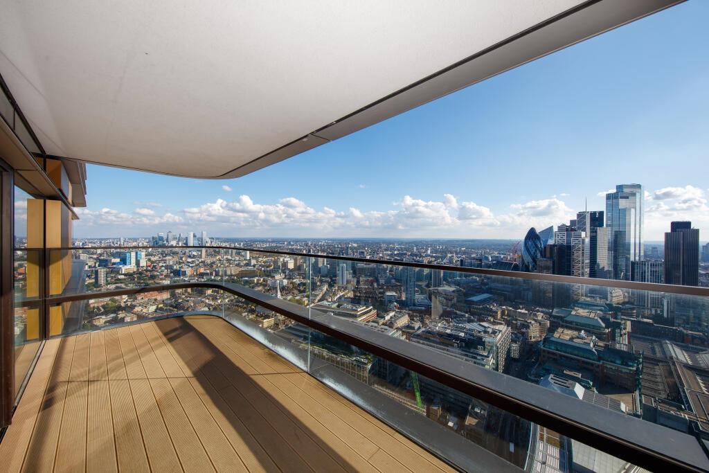 2 bed property in Principal Place, London